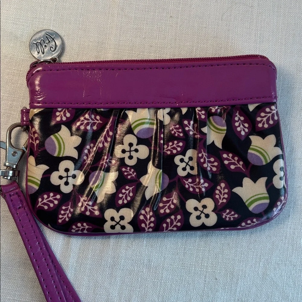 Vera Bradley Frill Purple Plum Petals Wristlet With Id Window